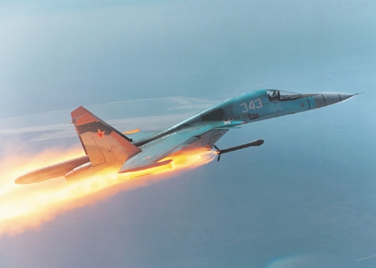 Su-34: Vu khi loi hai cua Nga de xoa so IS hinh anh