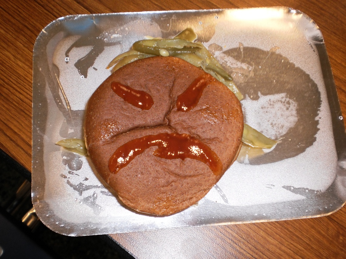 Han Quoc dieu tra vu truong bien thu tien com cua hoc sinh hinh anh