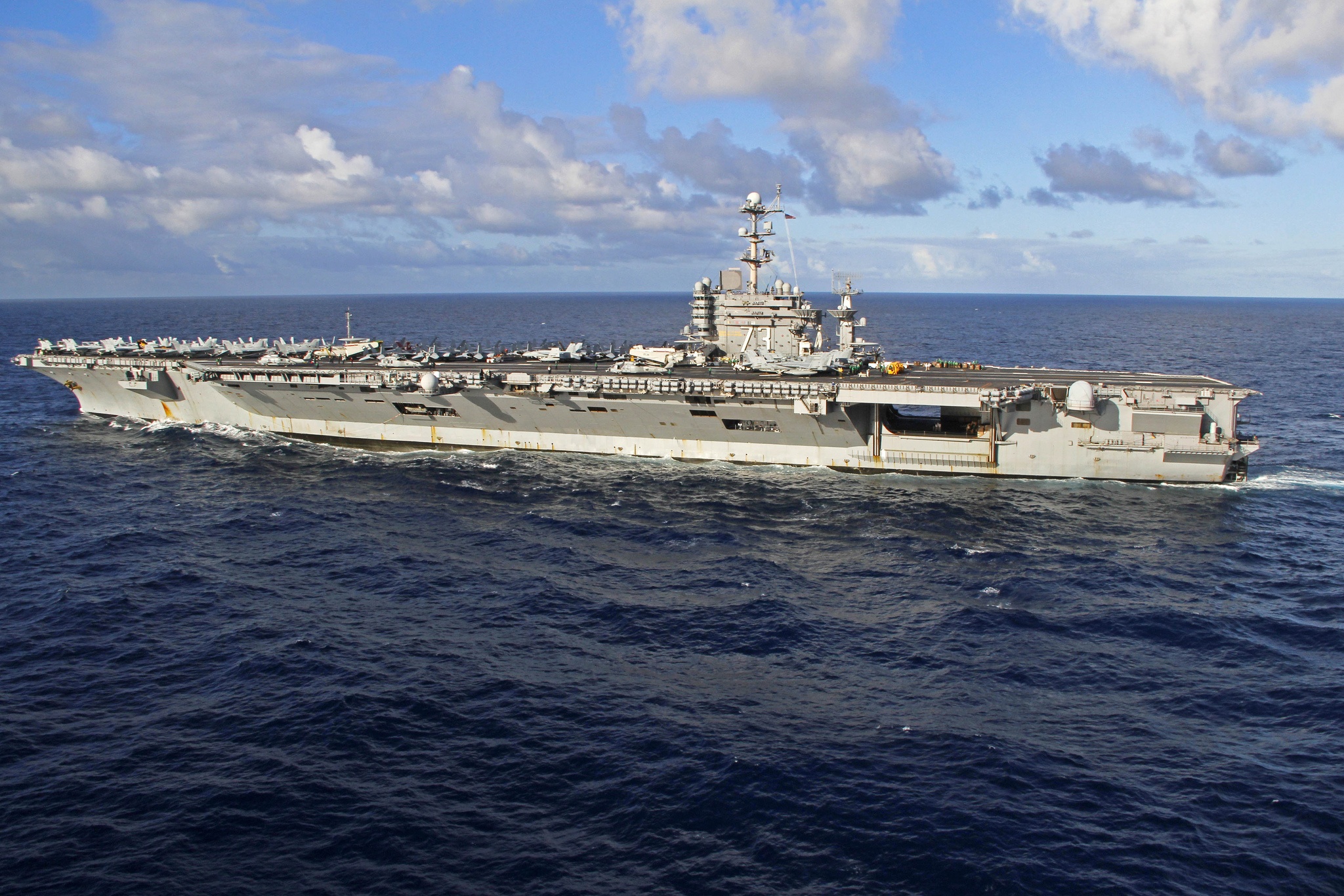 Ngoi sao cua Ham doi 7 trong ke hoach o Bien Dong hinh anh