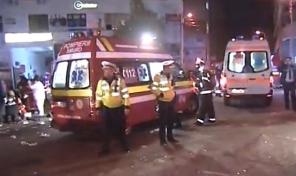 No trong hop dem o Romania, 26 nguoi chet hinh anh