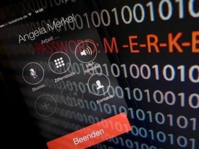 Tinh bao Duc theo doi ngoai truong Phap, FBI, Lien Hop Quoc hinh anh