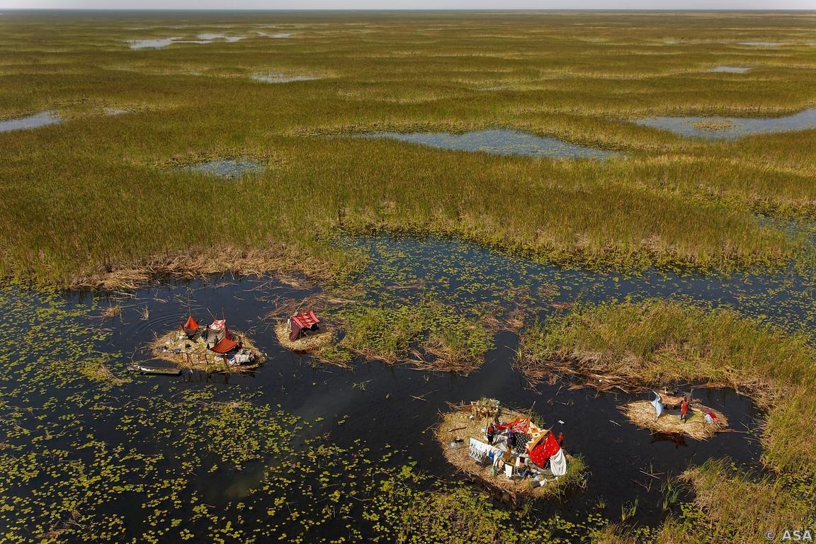 Những ngôi nhà ở một khu vực xa xôi thuộc đầm lầy Sudd. Ảnh: ASA