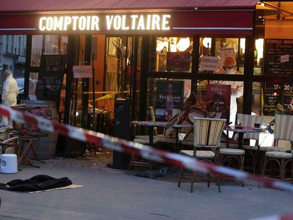 Nghi pham khung bo IS hanh dong 'do cang thang' hinh anh