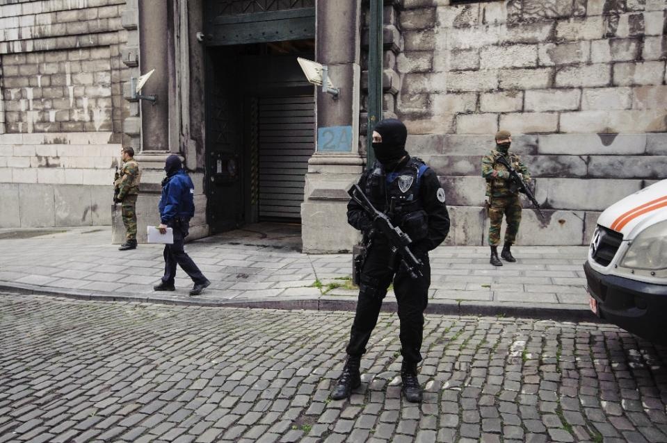 Bi nang bao dong khung bo len muc cao nhat hinh anh