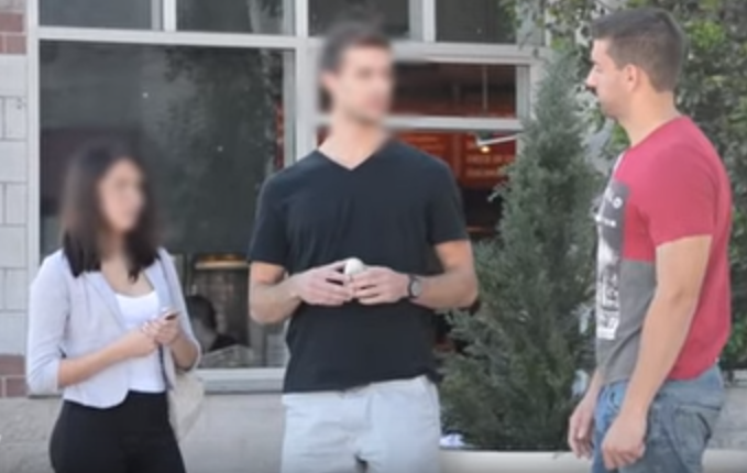 Gia vo mua ban gai hinh anh