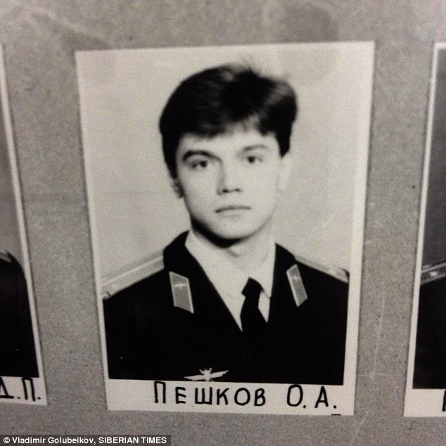 Ảnh chân dung Peskov thời trẻ.