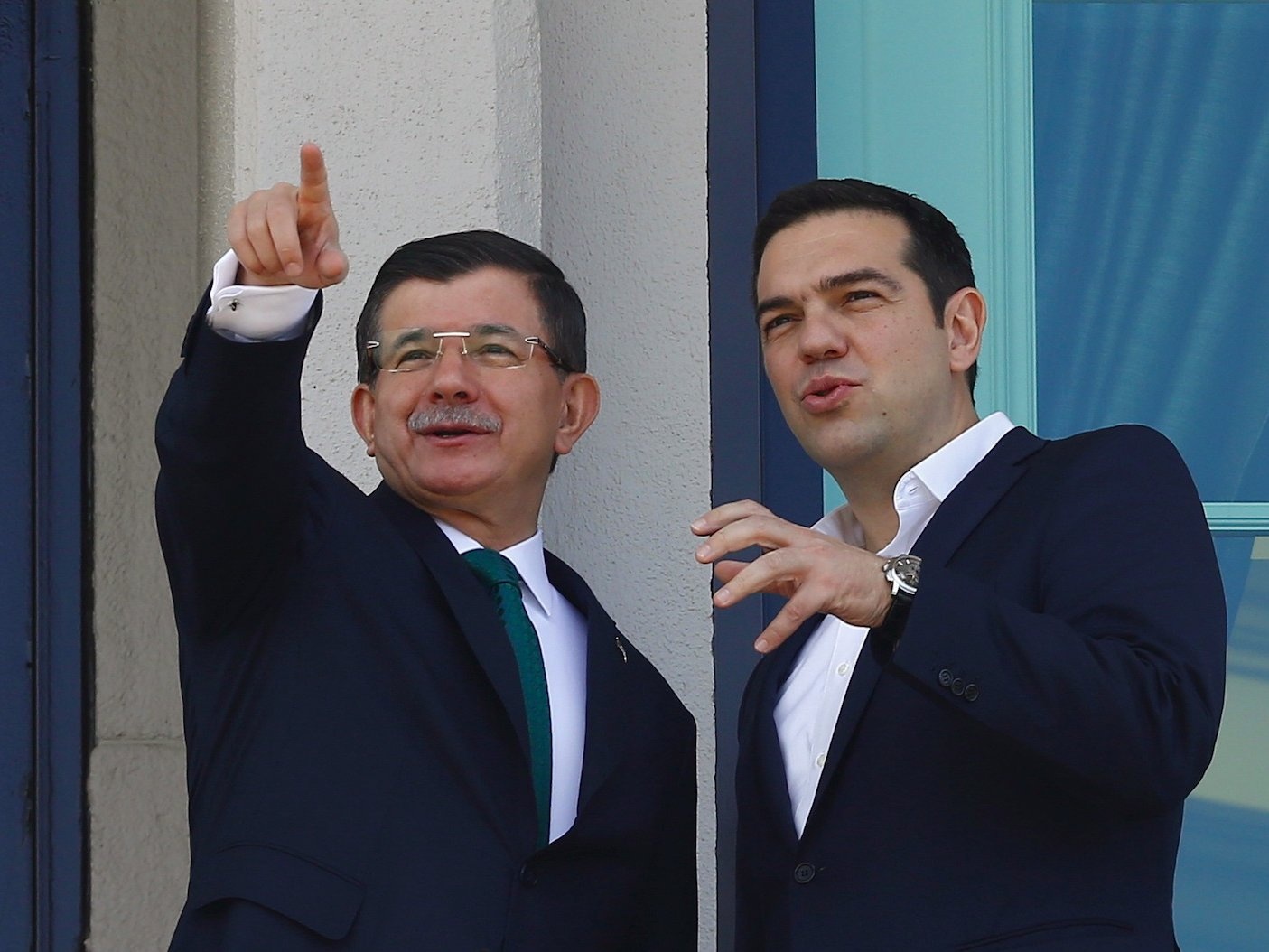 Thu tuong Hy Lap va Tho Nhi Ky dau khau tren mang xa hoi hinh anh