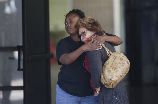 Nhan chung hoang so khi thay nhieu xac chet sau vu xa sung hinh anh