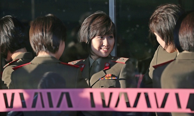 Ly do nhom nhac Trieu Tien huy bieu dien o Trung Quoc hinh anh