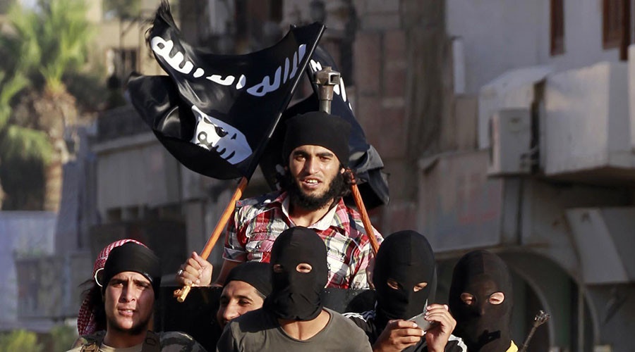 IS chieu mo chien binh qua dai phat thanh hinh anh