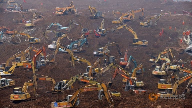 Lo dat o Trung Quoc do vi pham an toan xay dung hinh anh