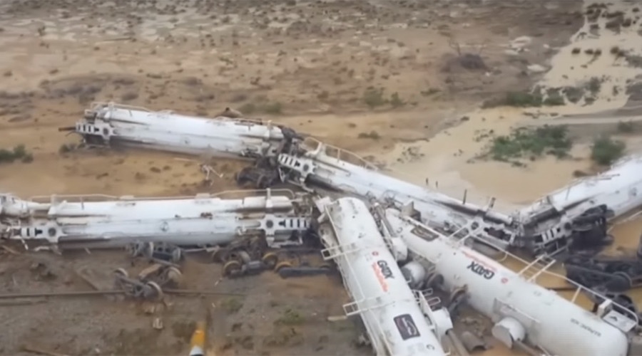 Hien truong tau cho axit lat o Australia hinh anh