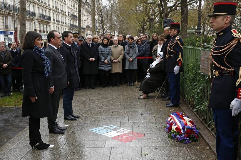 Paris tuong niem mot nam vu tan cong Charlie Hebdo hinh anh