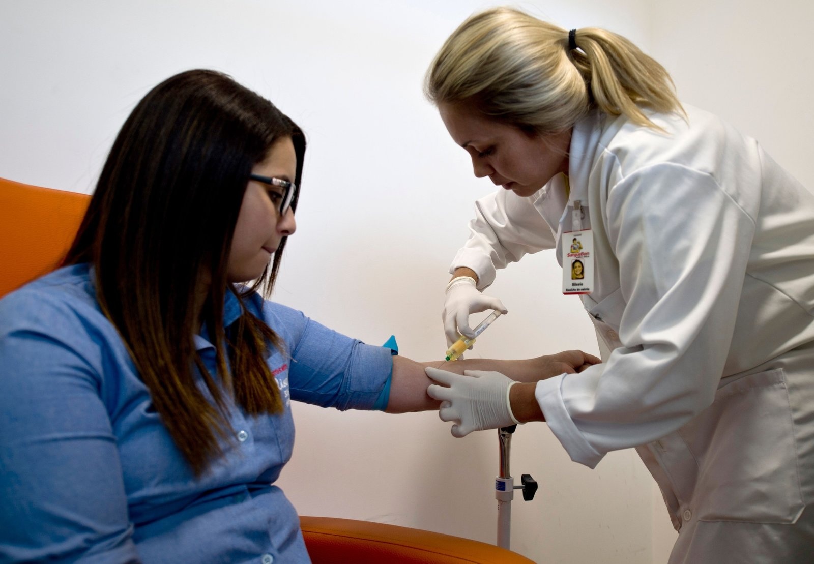 My phat hien ca lay nhiem Zika dau tien hinh anh