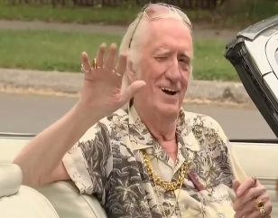 Ong gia treu gai tre hinh anh