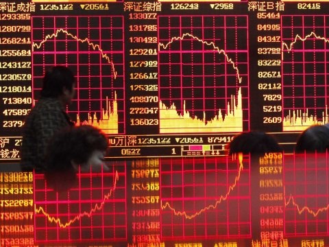 Chung khoan Trung Quoc lai lao doc hinh anh