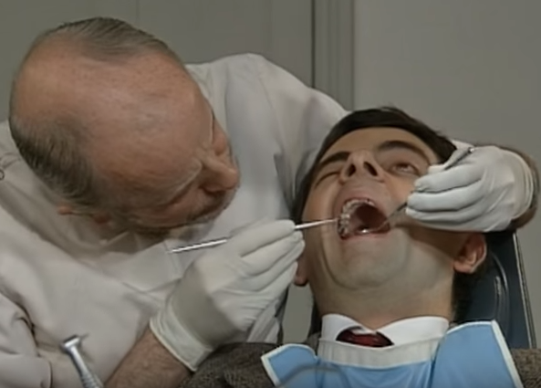 Nha si gap nan vi benh nhan nghich ngom hinh anh