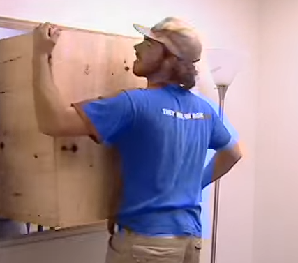 Chiec hom go ky la hinh anh