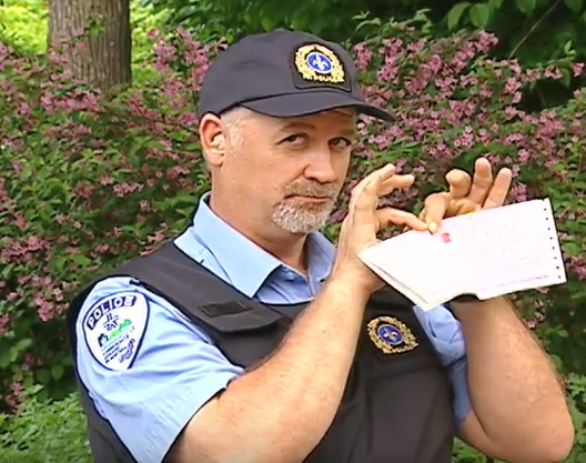 Canh sat doi hon hinh anh