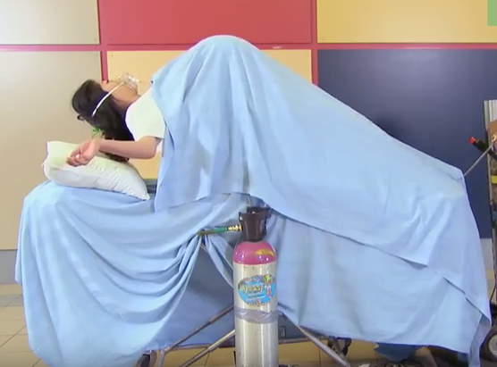 Benh nhan bay lo lung hinh anh