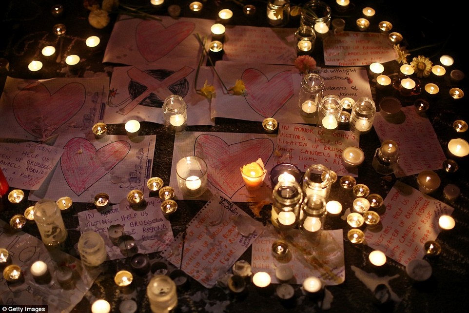 danh bom khung bo o Bi anh 3