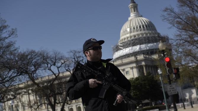 Sung no tai toa nha Quoc hoi My hinh anh