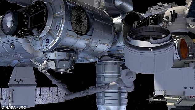 NASA thu nghiem mau nha ngoai khong gian tren ISS hinh anh