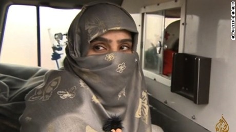 Vo cu ong trum IS: 'Toi chi muon duoc yen on' hinh anh