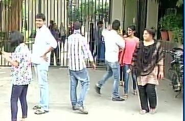 Dong dat 6,6 do Richter rung chuyen Nam A hinh anh