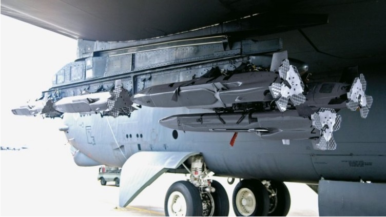 Vu khi tien tien cua My anh 2