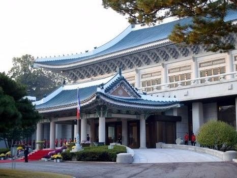 Trieu Tien xay ban sao Nha Xanh de tap duot tan cong hinh anh