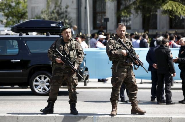 My canh bao khung bo o Tho Nhi Ky anh 1