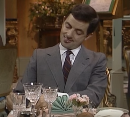 Vi khach tai quai hinh anh