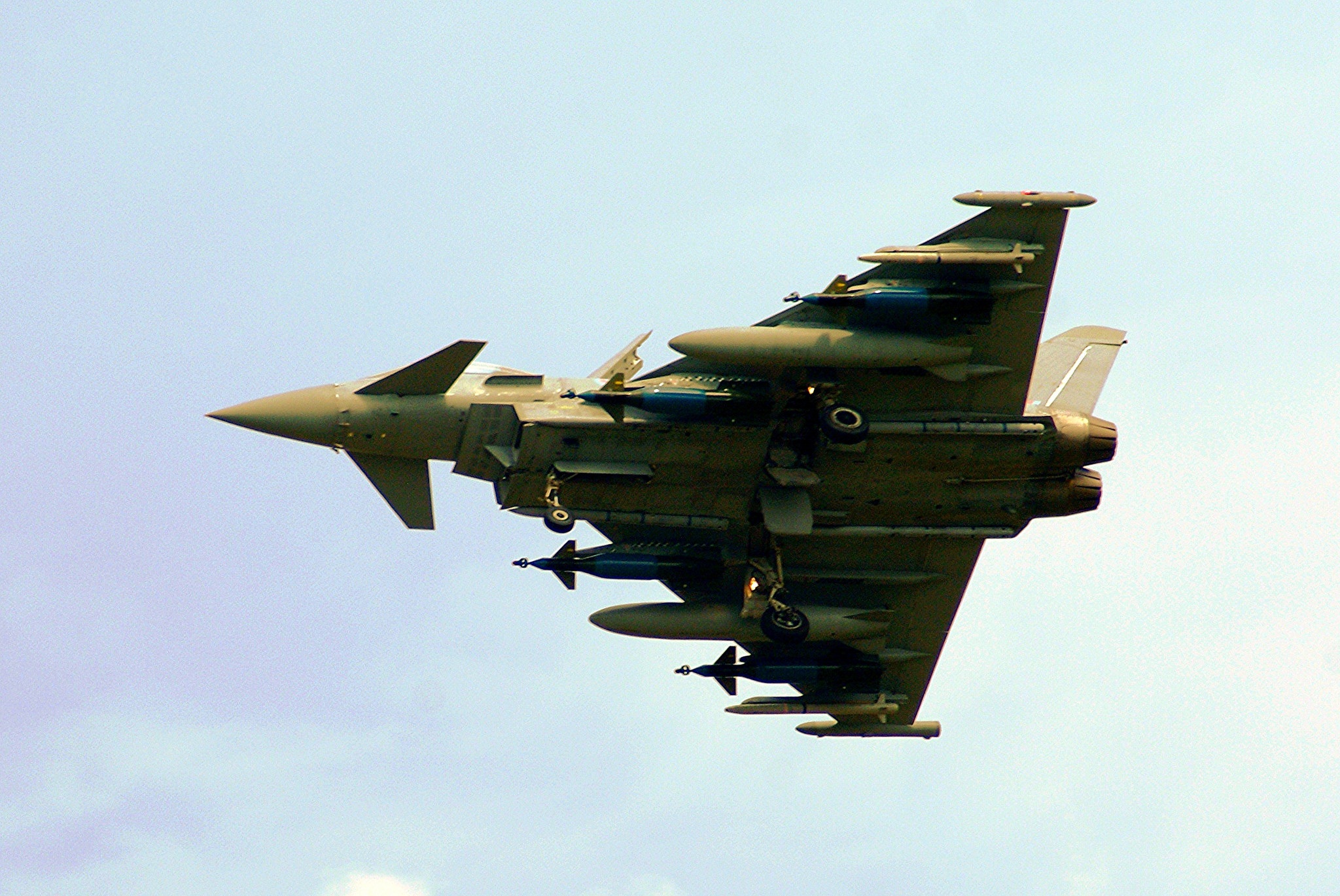 Vu khi hien dai cac nuoc anh 9