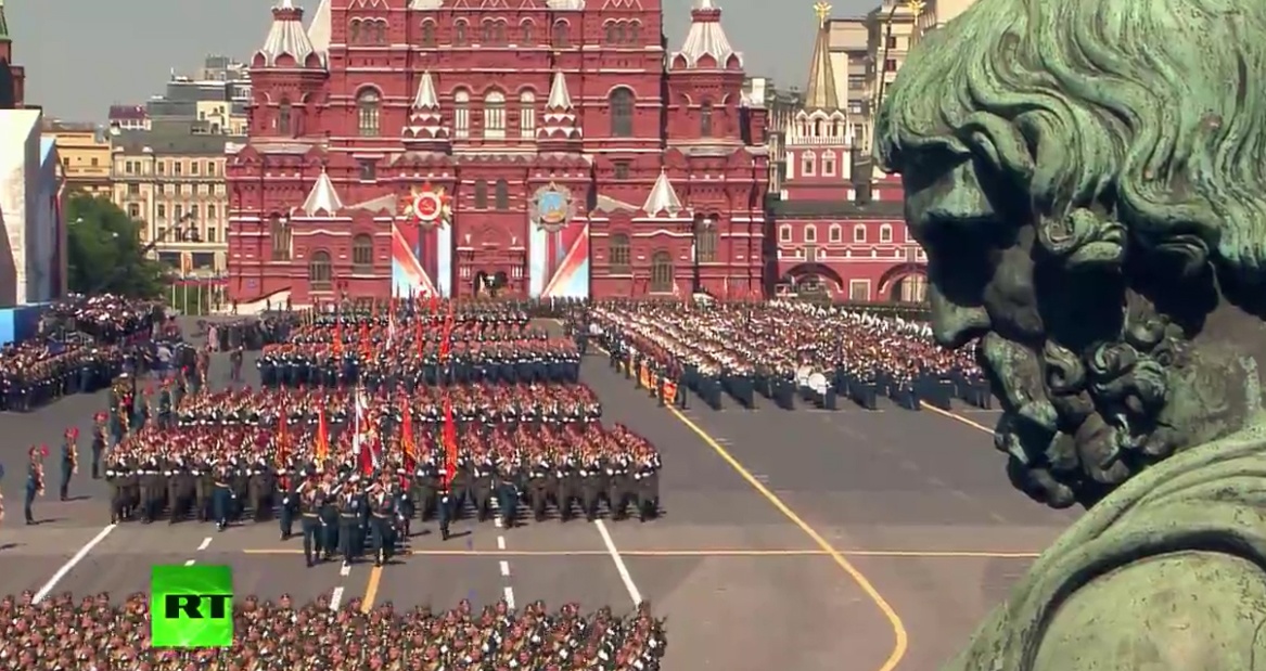 Dieu binh ky niem chien thang phat xit o Nga anh 4