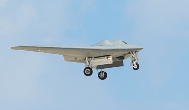 Bong ma trinh sat bi an cua My hinh anh