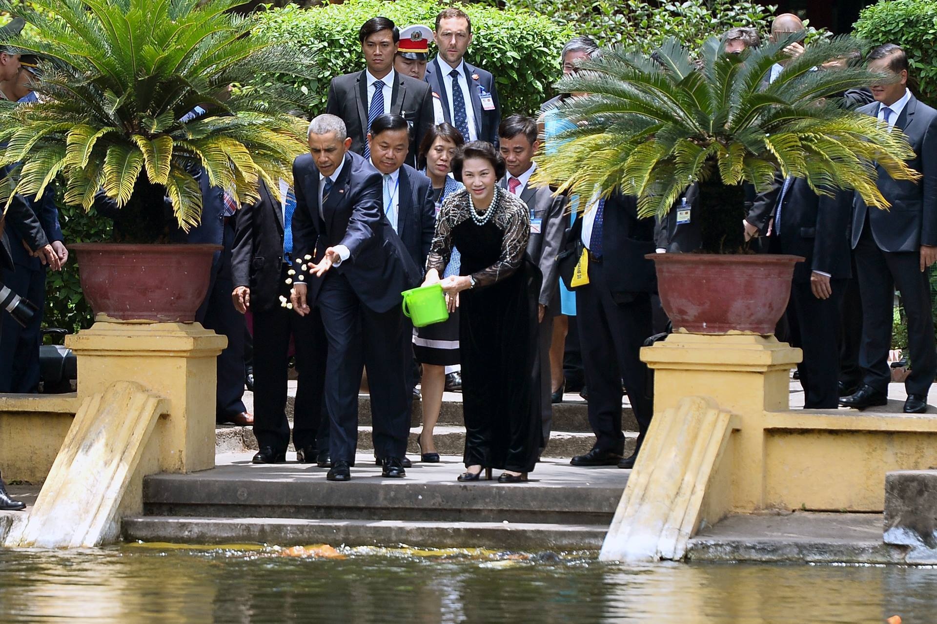 Obama den Ha Noi anh 8