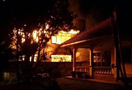 Chay ky tuc xa o Thai Lan, 17 nu sinh thiet mang hinh anh