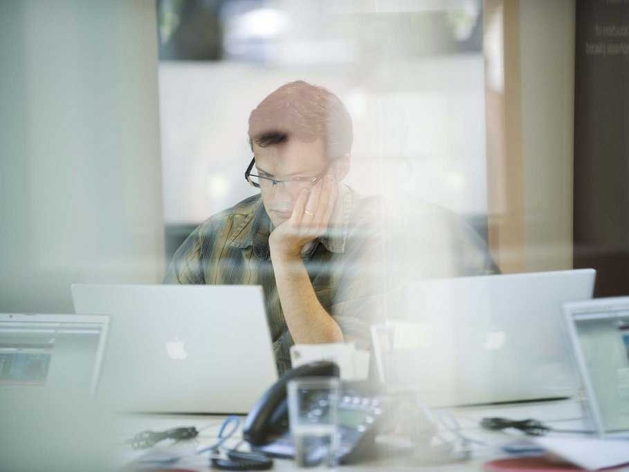 nghe phu nu kiem it tien hon nam gioi anh 4