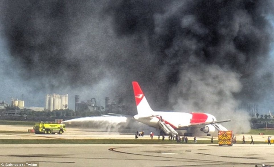 may bay boc chay tren duong bang anh 2