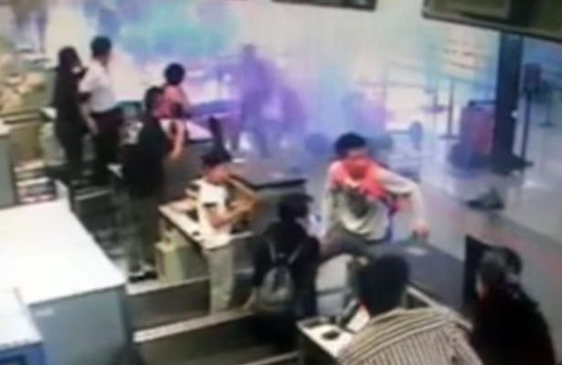 nổ ở sân bay Thượng Hải ảnh 1 no o san bay Thuong Hai anh 1