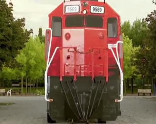 Tau hoa phong thang vao cua hang hinh anh