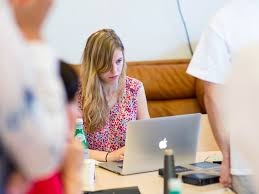 dau hieu sep yeu quy ban anh 7