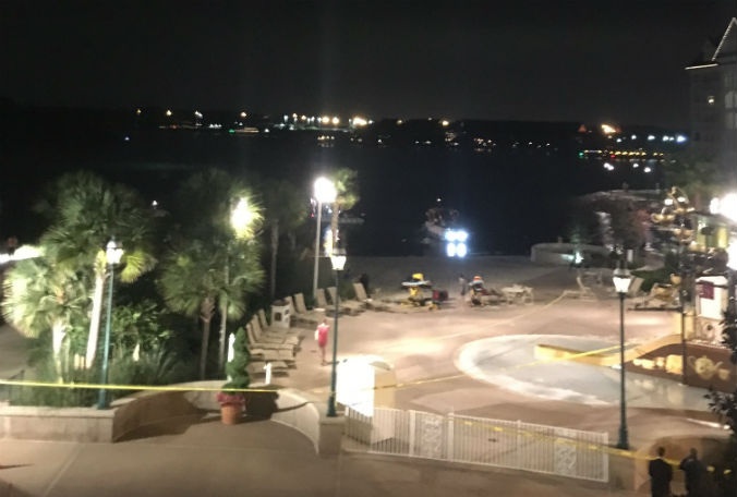 bé trai bị cá sấu lôi đi ảnh 1 be trai bi ca sau loi di anh 1