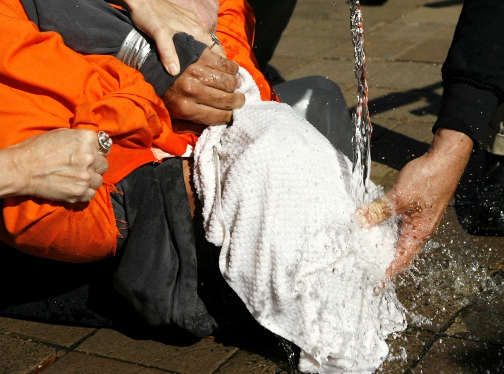 các biện pháp tra tấn của CIA ảnh 1 cac bien phap tra tan cua CIA anh 1