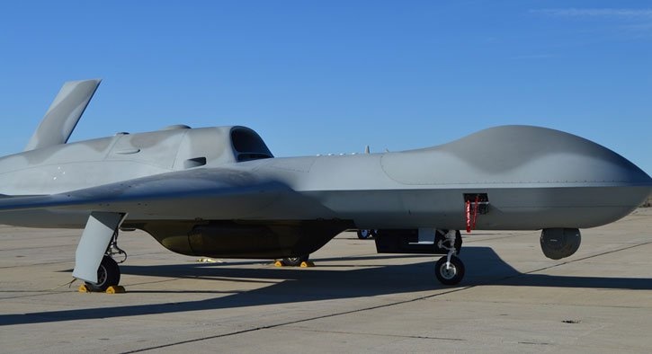 My hoi sinh may bay 'Ke bao thu' hinh anh