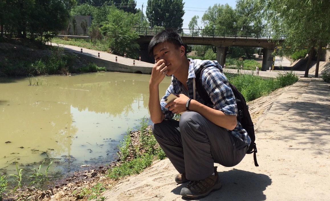 Tim song o nhiem - nghe 'boc mui' o Trung Quoc hinh anh