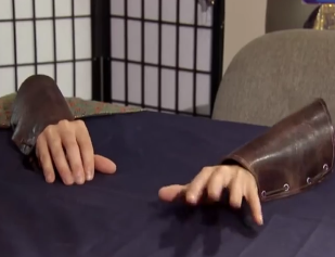 Doi ban tay vo chu hinh anh