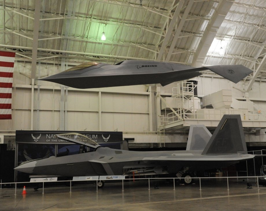 Vu khi bi an cua My anh 10