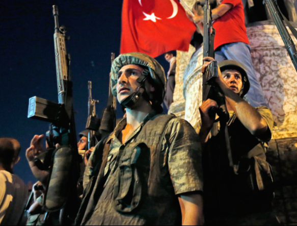 Dao chinh Tho Nhi Ky: Nhung 'tay choi' trong cuoc tam mau hinh anh